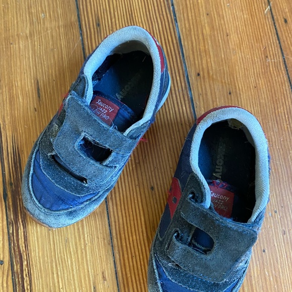 Used condition Saucony sneakers size T8W Navy blue - Picture 2 of 5